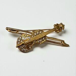Vintage Music Lovers Gold Tone Whimsical Violin Brooch with Rhinestones